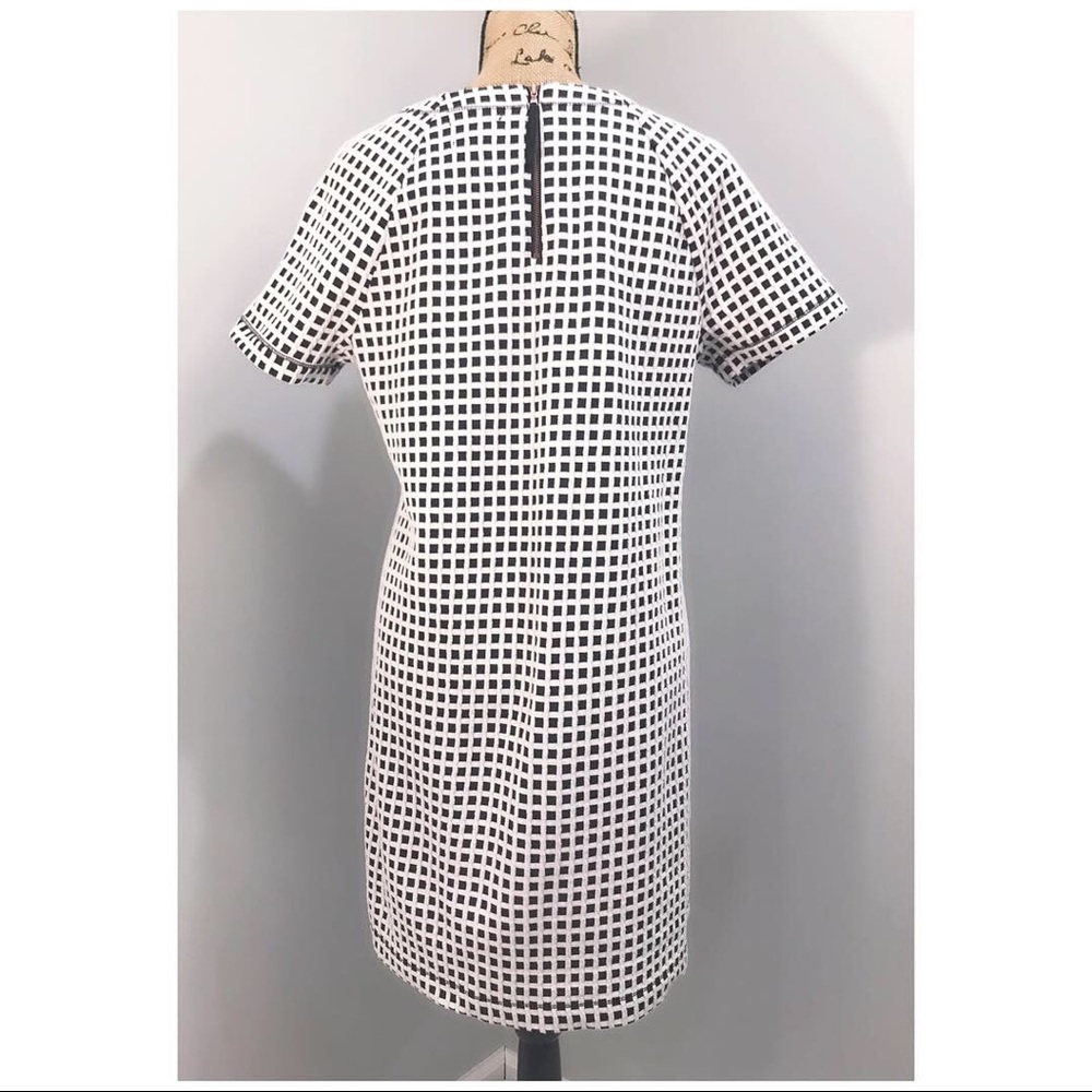 ❌SOLD❌Lou & Grey Black & White Grid Print Dress - Picture 2 of 3